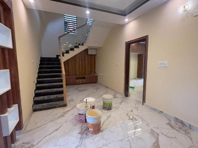 4.5 BHK Independent House in Hennur for resale Bengaluru. The reference number is 20692039