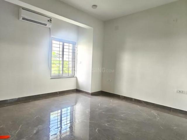 4.5 BHK Independent House in Palavakkam, Sholinganallur for rent Chennai. The reference number is 21383958