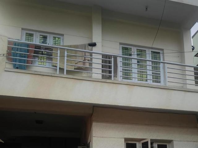 4.5 BHK Independent House in Rajajinagar for resale Bengaluru. The reference number is 21003935