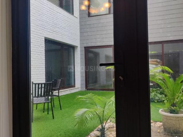 4.5 BHK Independent House in Sector 51 for resale Noida. The reference number is 20823975