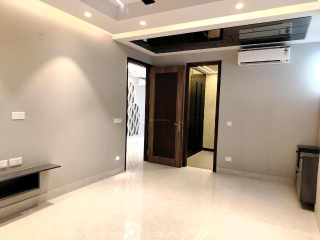 4.5 BHK Independent House in Sector 65 for rent Gurgaon. The reference number is 20134445