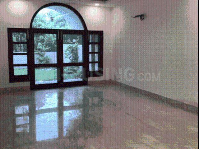 4.5 BHK Independent House in Sector 35 for resale Chandigarh. The reference number is 19379483