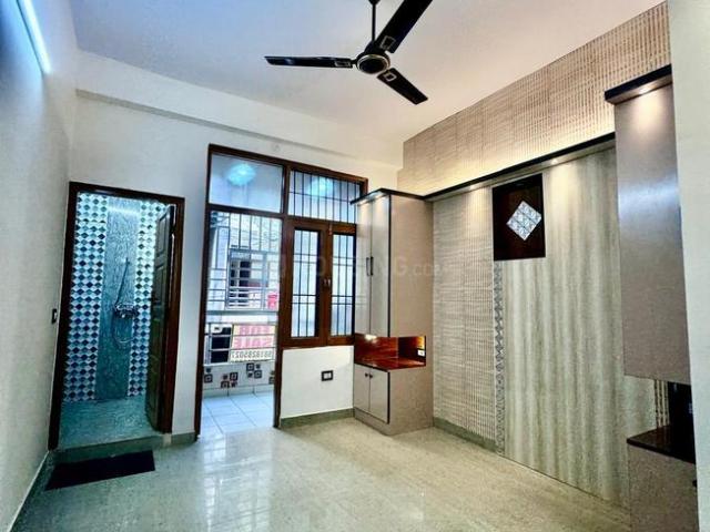 4.5 BHK Independent House in Vasundhara for resale Ghaziabad. The reference number is 20569704