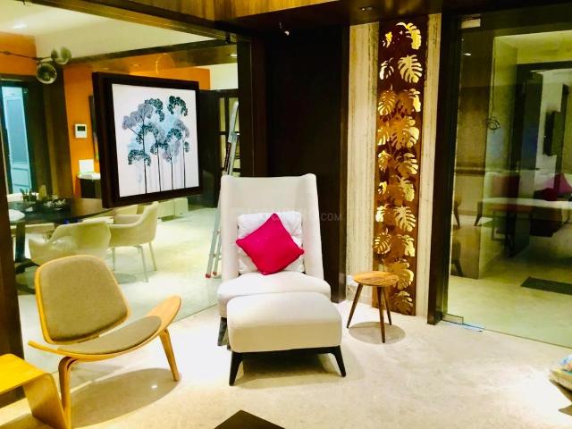 4.5 BHK Penthouse in Gulbai Tekra for resale Ahmedabad. The reference number is 20089997