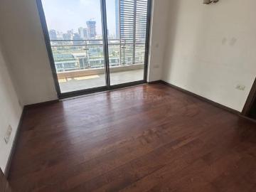 4.5 BHK Penthouse in Sector 66 for rent Gurgaon. The reference number is 20408901
