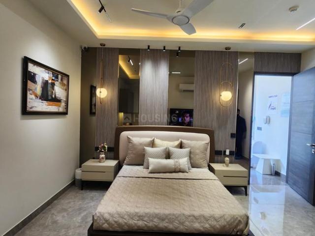 4.5 BHK Studio in Tri Nagar for resale New Delhi. The reference number is 17527216