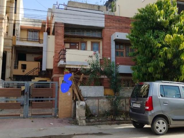 4.5 BHK Villa in Malviya Nagar for resale Jaipur. The reference number is 20611582
