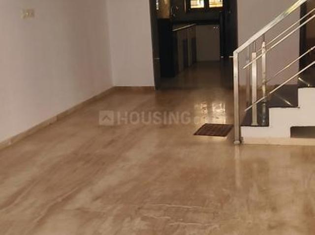 4.5 BHK Villa in Nikol for resale Ahmedabad. The reference number is 18846517