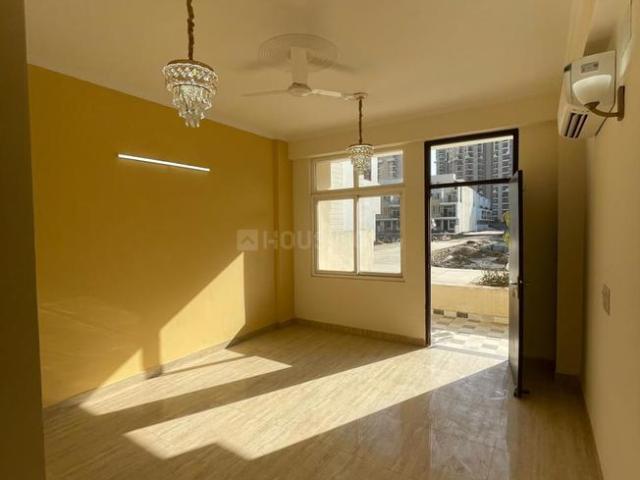 4.5 BHK Villa in Noida Extension for resale Greater Noida. The reference number is 21090745