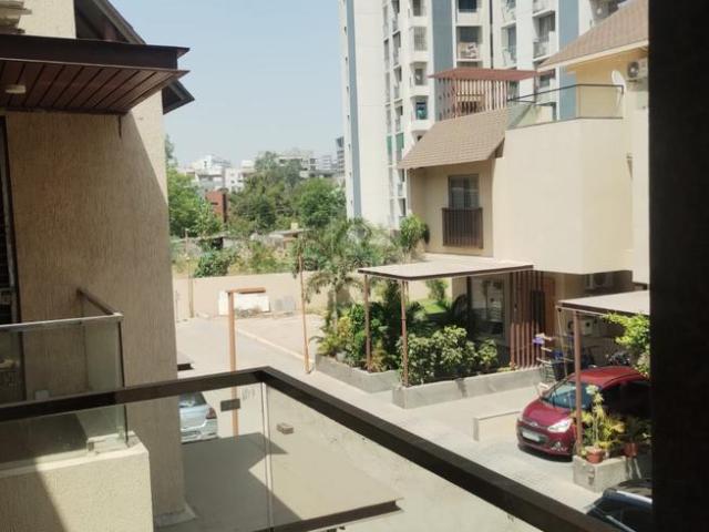 4.5 BHK Villa in Bhayli for resale Vadodara. The reference number is 20365397