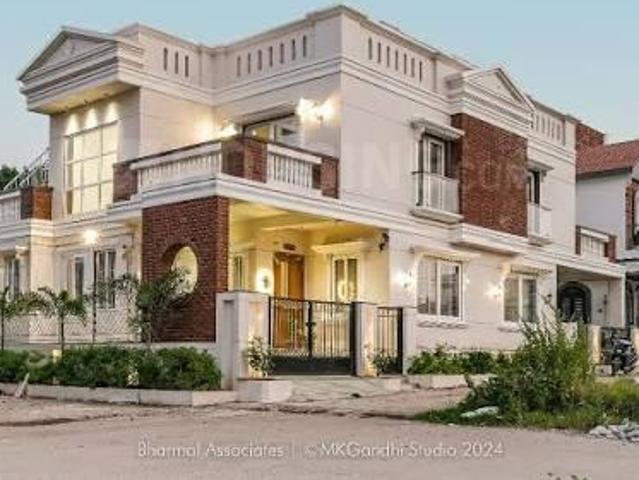 4.5 BHK Villa in Bhicholi Mardana for resale Indore. The reference number is 20613682