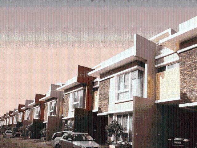 4.5 BHK Villa in Electronic City for resale Bengaluru. The reference number is 21005017