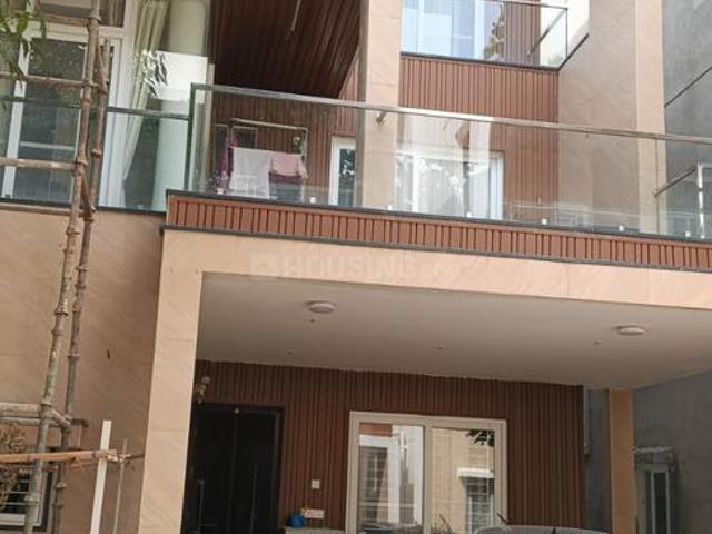 4.5 BHK Villa in Gunjur Village for rent Bengaluru. The reference number is 21374042