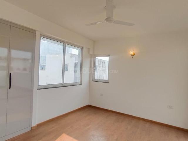 4.5 BHK Villa in Jaypee Greens for resale Greater Noida. The reference number is 19950196