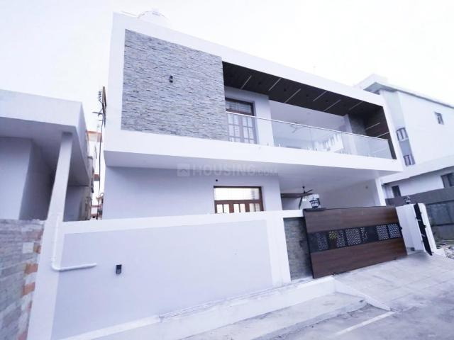 4.5 BHK Villa in Kodikulam for resale Madurai. The reference number is 20950686