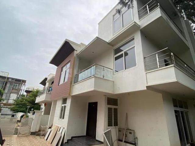 4.5 BHK Villa in Yelahanka for resale Bengaluru. The reference number is 19144062