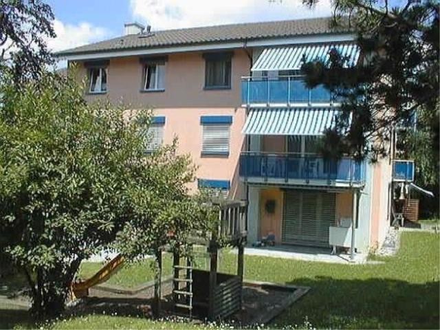 4.5 pièces dans un quartier tranquille et ensoleillé