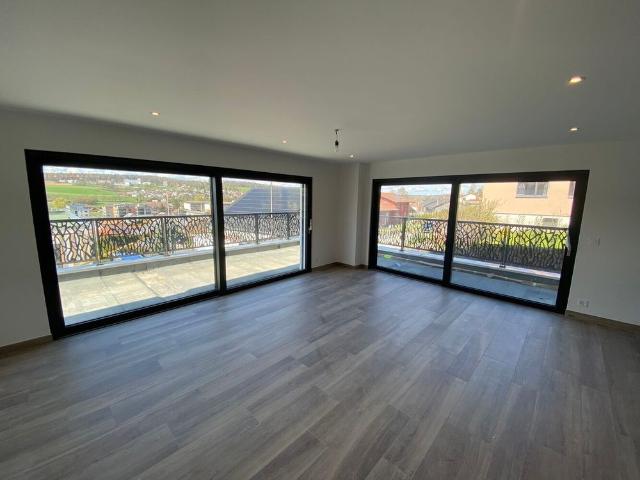 4.5 room apartment of high standing with elevator