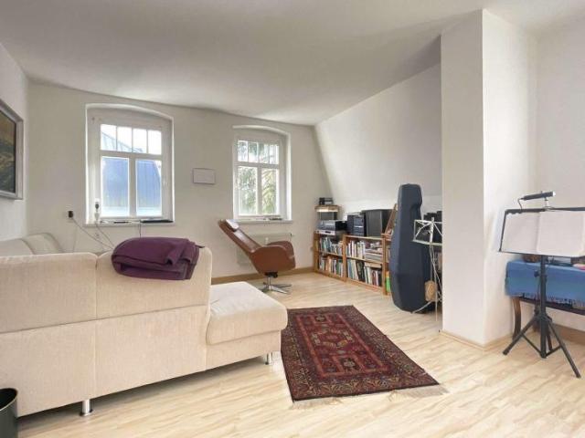 4,5 Raum Whg. mit Einbauküche, 2 Bädern & Gemeinschaftsgarten