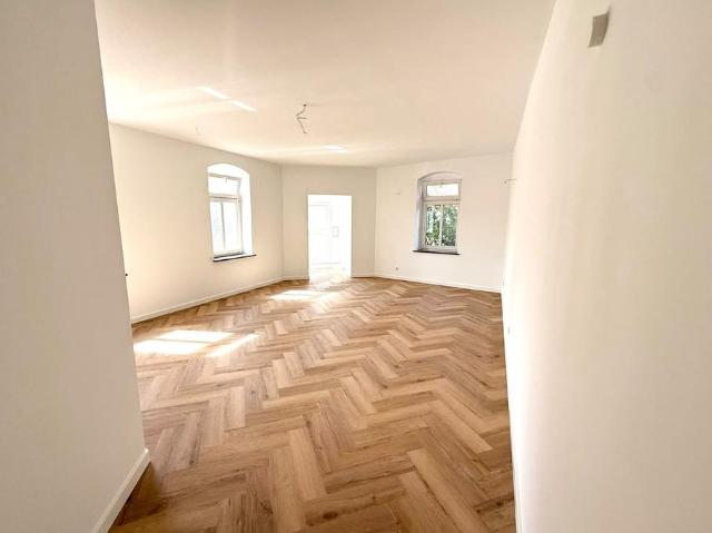 4,5 Raum Wohnung Erstbezug nach Sanierung