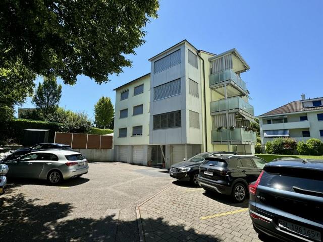 4.5 Zi Wohnung mit Balkon und Wintergarten