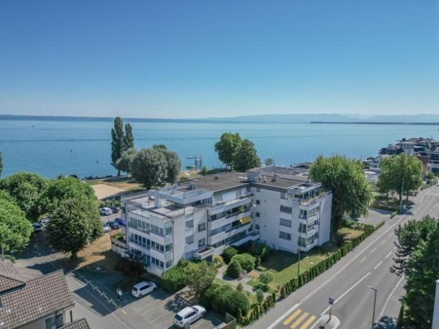 4.5 Zi. Wohnung mit verglastem Balkon in attraktiver Lage in Horn