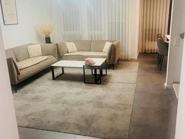 4,5 Zimmer Maisonnete Wohnung + Garage