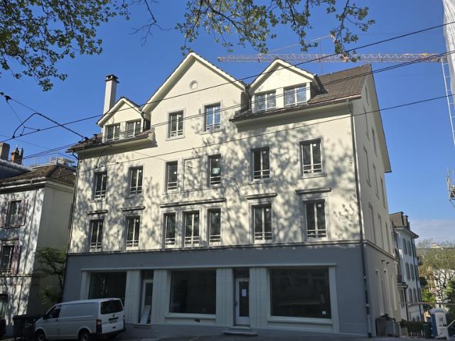 4.5 Zimmer Maisonette mit sonnigem Balkon und Weitsicht