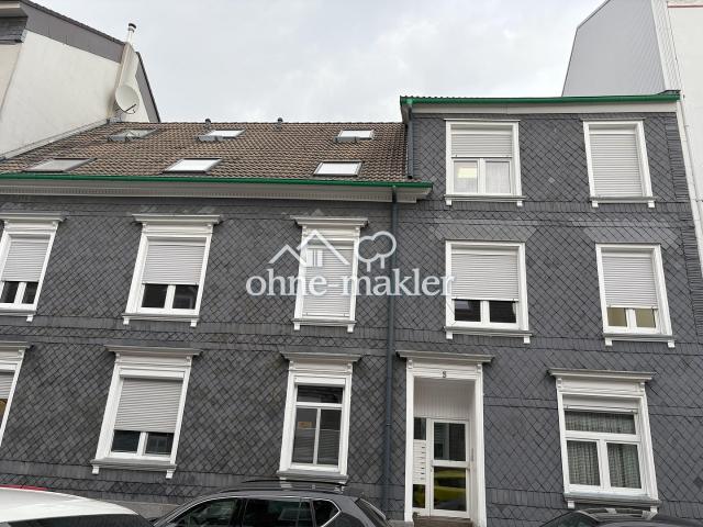 4,5 Zimmer Maisonette Wohnung 2. OG, neues Bad, ruhige Lage