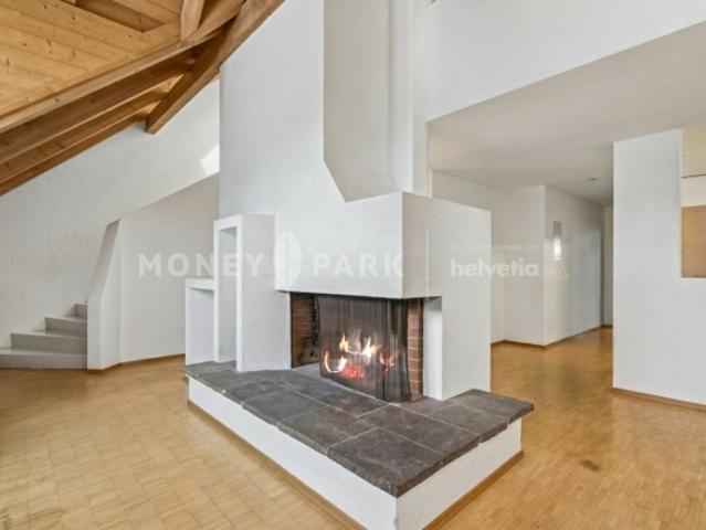 4.5 Zimmer Maisonette Wohnung mit Cheminée