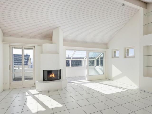 4.5 Zimmer Maisonette Wohnung mit Alpensicht und separatem Büro /Hobbyraum