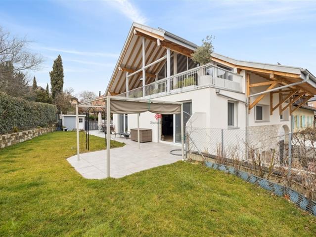 4.5 Zimmer mit Terrasse und Garten