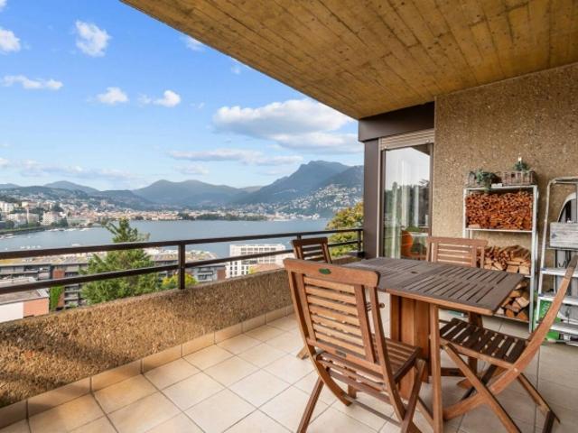 4,5 Zimmer mit wunderbarem Seeblick