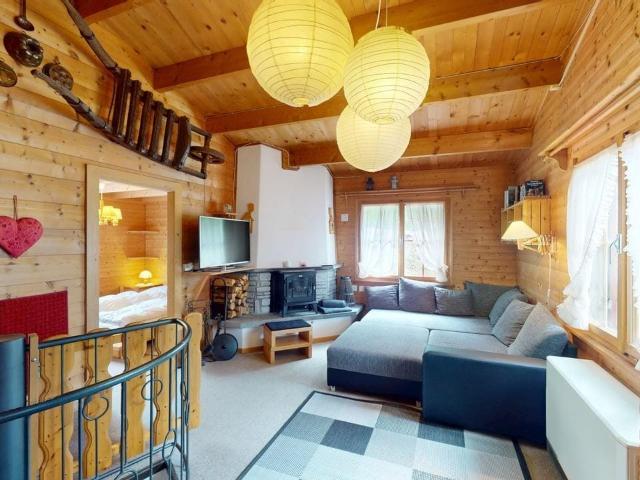 4.5 Zimmer Chalet mit Panoramabalkon in Grüsch kaufen