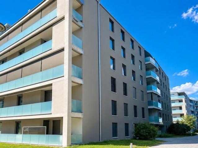 4.5 Zimmer Dachwohnung mit Terrasse in Bulle