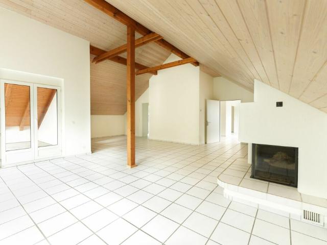4.5 Zimmer Dachwohnung in Reinach