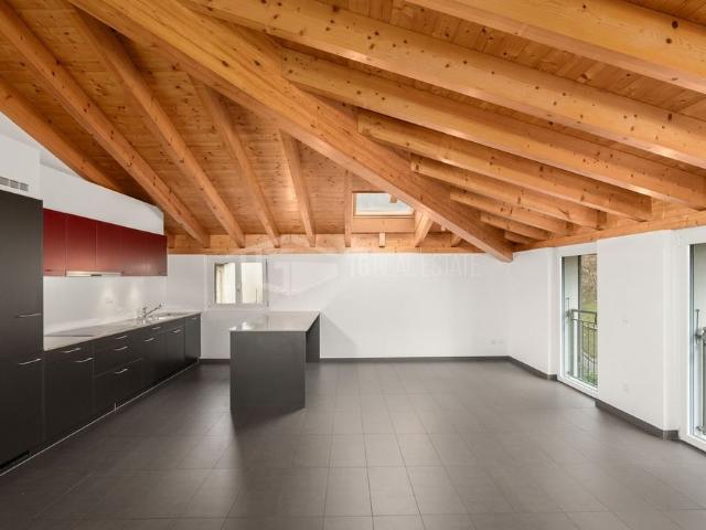 4,5 ZIMMER DACHGESCHOSS PENTHOUSE. IDEAL FÜR FAMILIEN