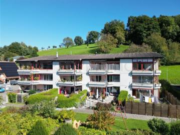 4.5 Zimmer Etagenwohnung in Muhen AG