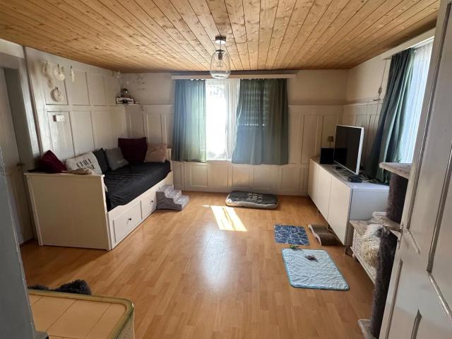 4.5 Zimmer Einfamilienhaus mit grossem Garten