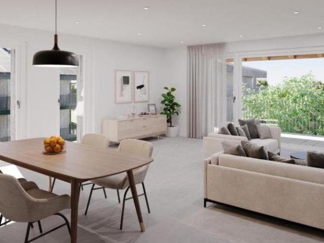 4.5 Zimmer Erdgeschosswohnung in Duillier