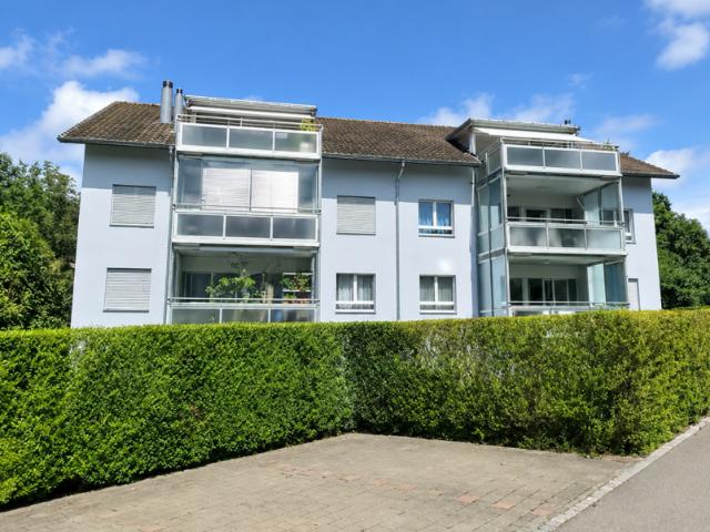 4.5 Zimmer Erdgeschosswohnung mit Wintergarten und Gartensitzplatz