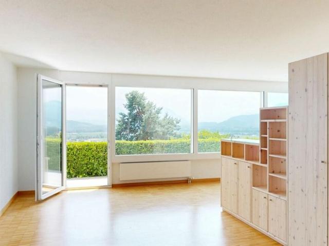 4.5 Zimmer Parterrewohnung mit herrlicher Aussicht