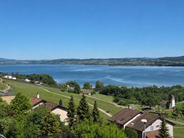 4,5 Zimmer Penthouse Apartment – atemberaubender Seeblick