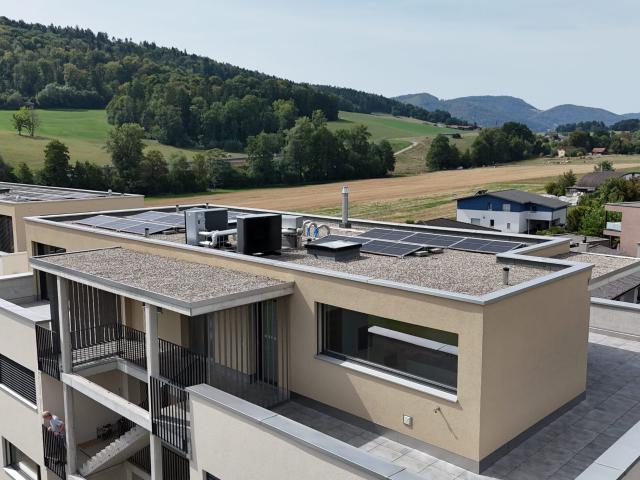 4,5 Zimmer Penthouse im 5. Stock zum Verkauf in Develier