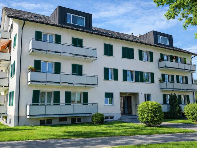 4.5 Zimmer Wohnung 1.OG städtische Wohnlage
