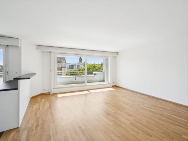 4.5 Zimmer Wohnung an zentraler Lage