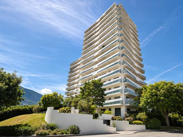4,5 Zimmer Wohnung im 10. Stock mit Panoramablick