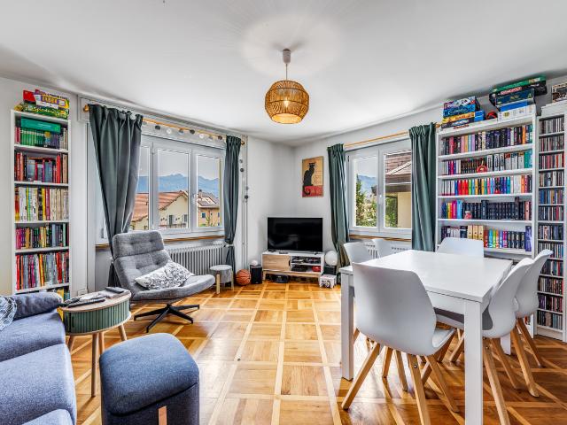 4.5 Zimmer Wohnung im EG mit PPE