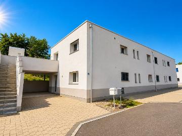 4,5 Zimmer Wohnung im Erdgeschoss zur Miete in Courfaivre