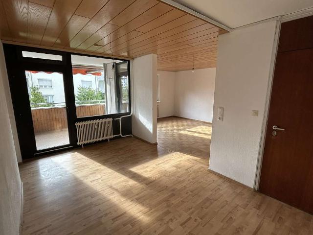 4,5 Zimmer Wohnung in Uni Nähe, Ideal für Familien oder WGs!